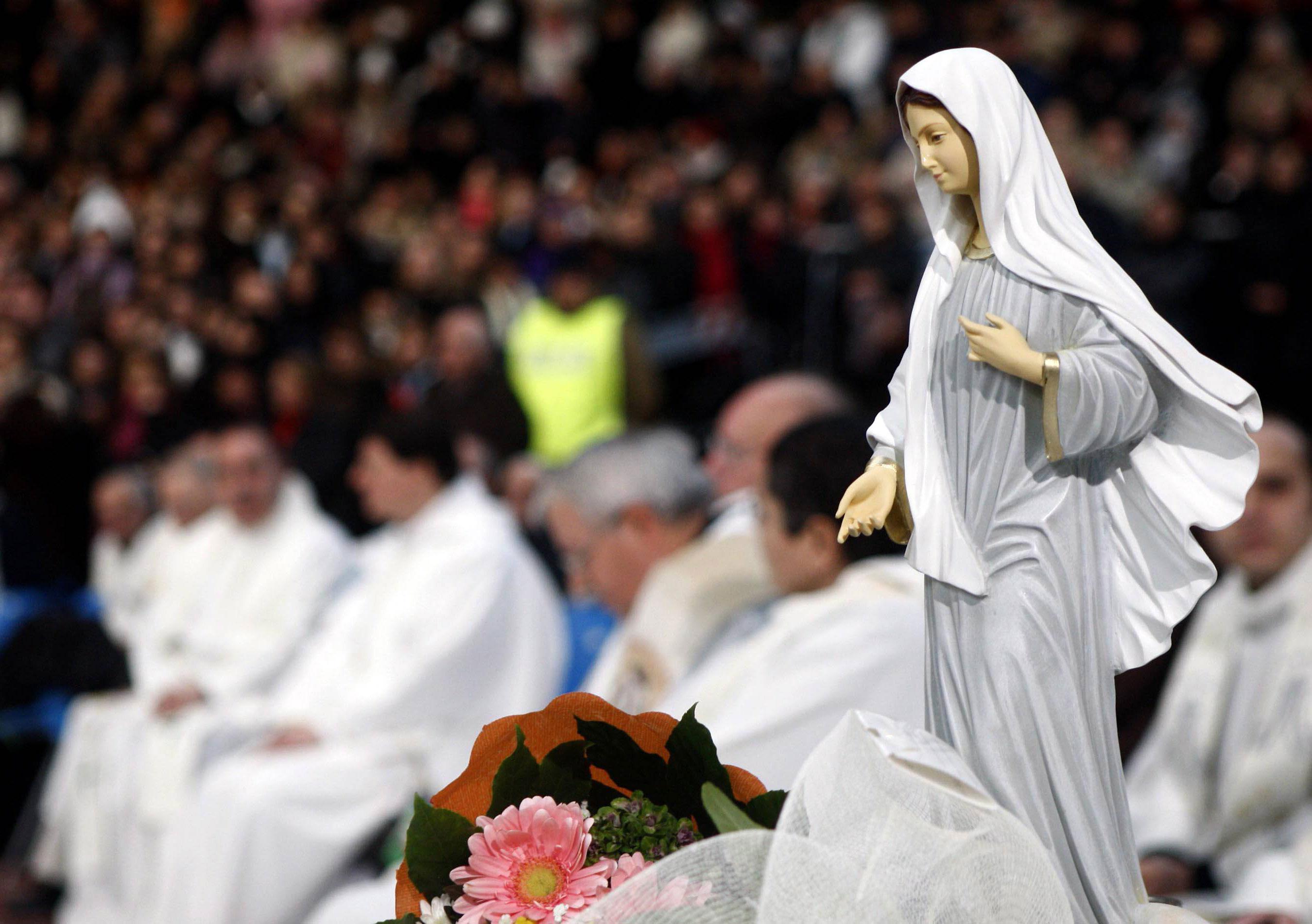 Medjugorje - dal Papa via libera al culto pubblico ma non per incontrare i presunti veggenti