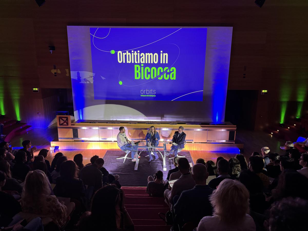 A Milano 'Orbitiamo in Bicocca. Dialogues with intelligence'