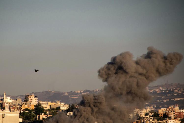 Bombardamenti in Libano (Afp)