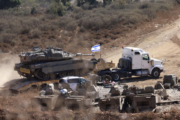 Tank israeliani  - (Afp)