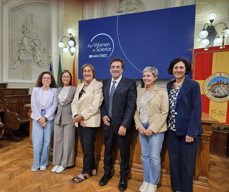 A Messina e Catania roadshow per il 'Premio Young Talents Italia-L’Oréal-Unesco per le donne e la scienza'