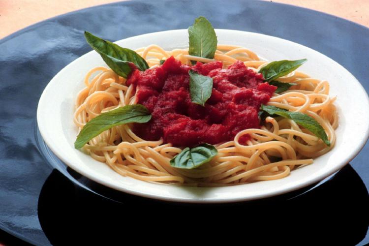 Pasta al pomodoro - Fotogramma