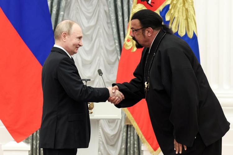 Vladimir Putin e Steven Seagal