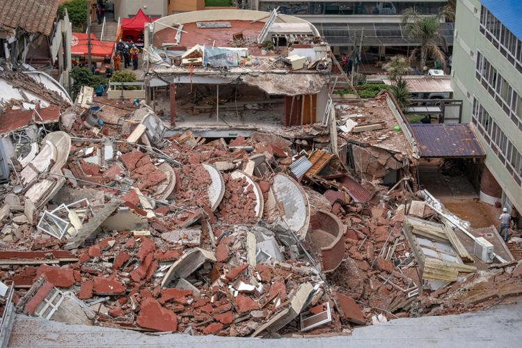 Buenos Aires, l'hotel crollato a Villa Gesell - Afp