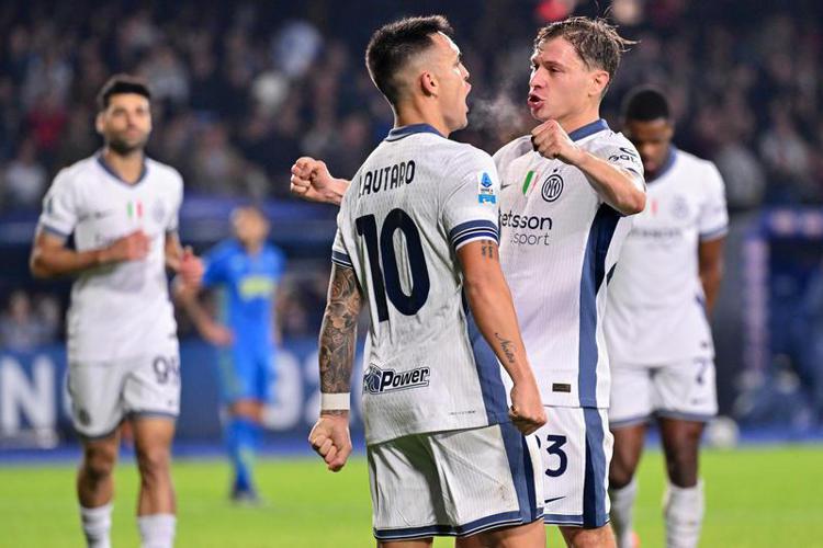 Lautaro Martinez e Nicolò Barella - Fotogramma