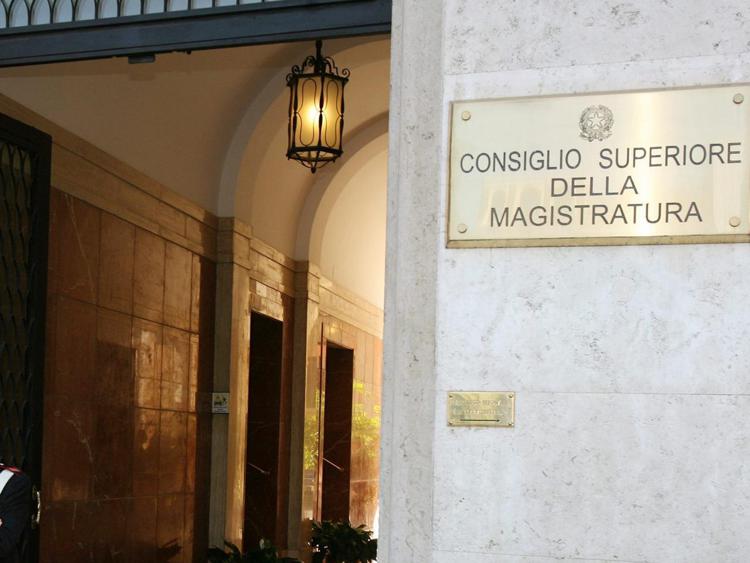 Csm, accuse a ex procuratore Firenze: pm Sinatra assolta da sezione disciplinare