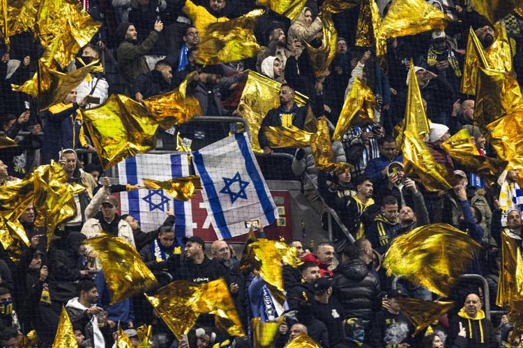 Tifosi del Maccabi ad Amsterdam - Afp