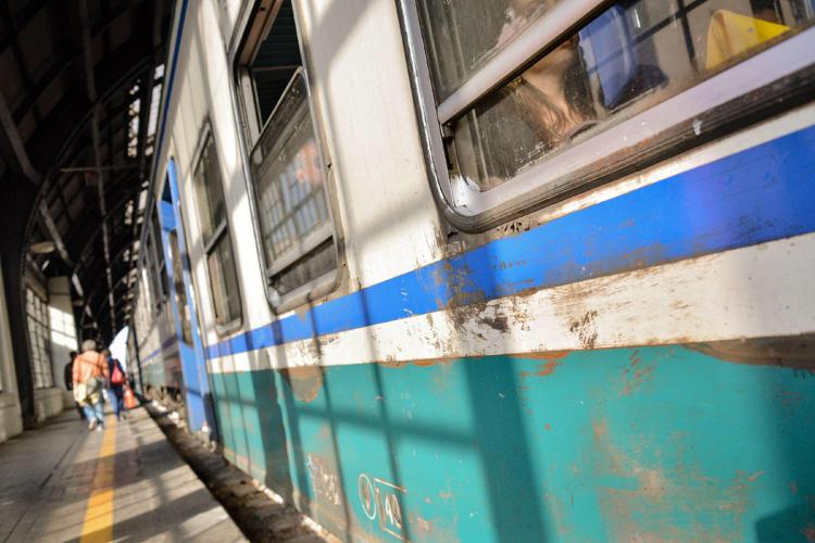 Un treno regionale, repertorio (Fotogramma)