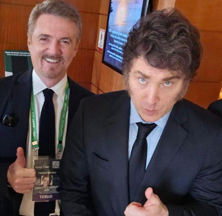 Nella foto l'ad di Enel Cattaneo e il presidente argentino Milei