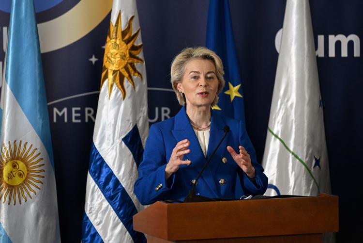 Von der Leyen (Afp)