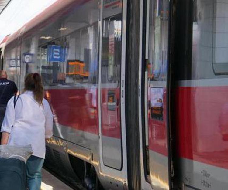 Un treno a Roma (Fotogramma)