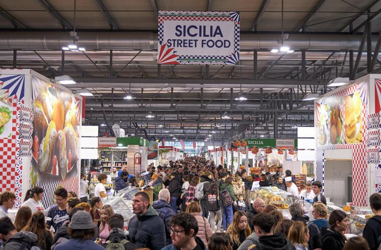 Artigiano in fiera da record, chiude oltre la soglia del milione di visitatori