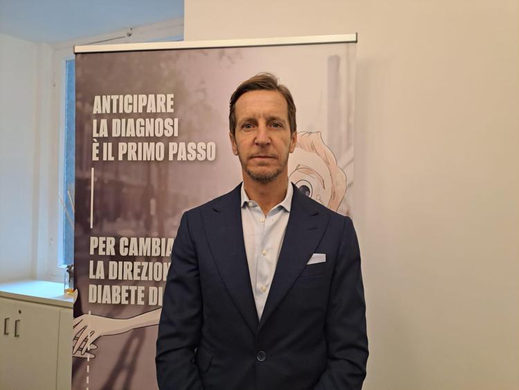 Ex calciatore Ambrosini: 