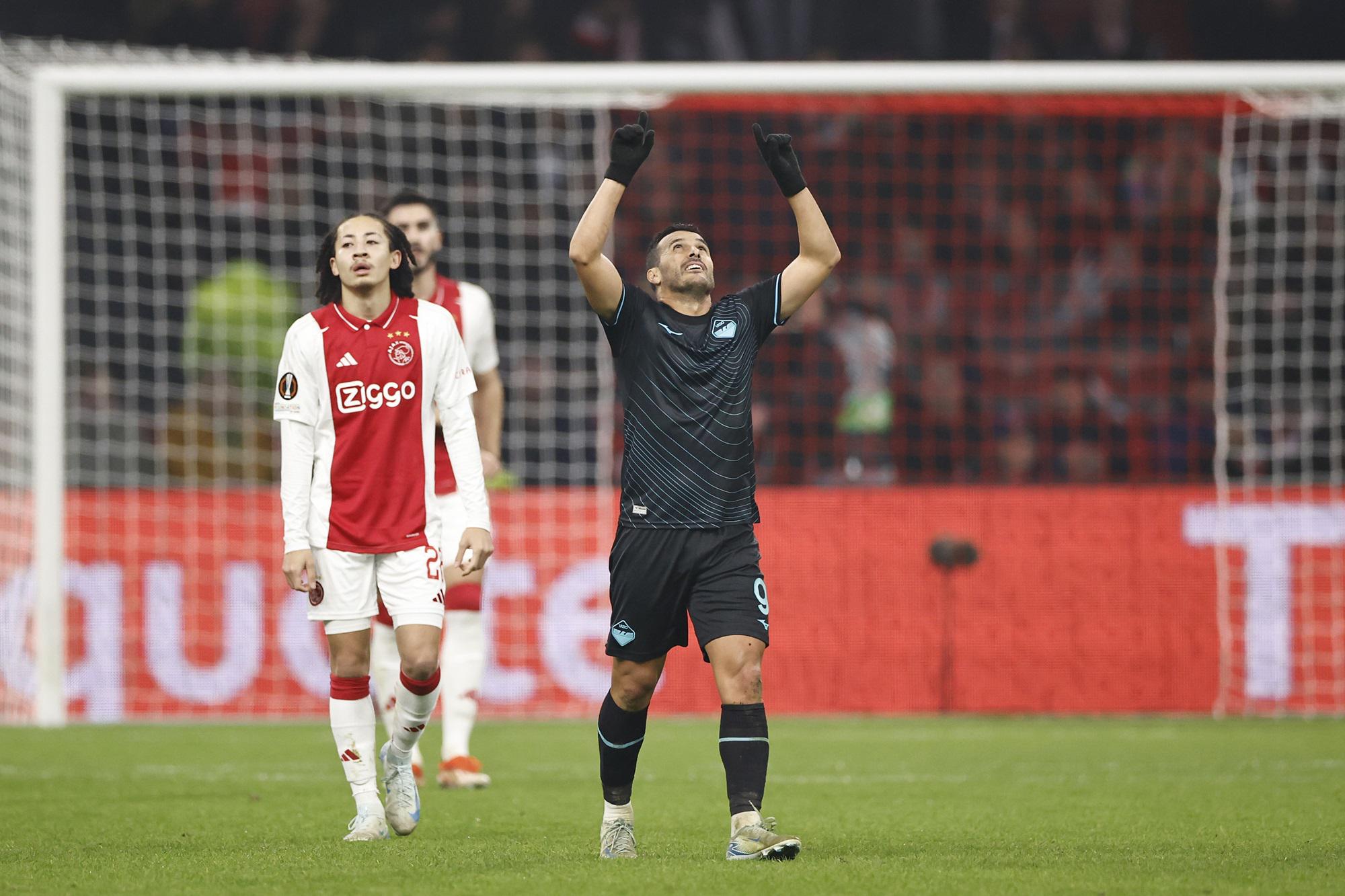 Europa League, Ajax-Lazio 1-3: white and blue hat-trick in Amsterdam