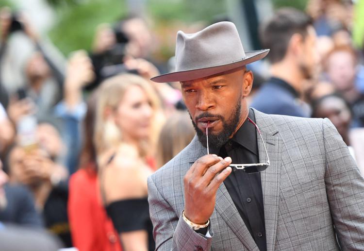 Jamie Foxx, festa con aggressione: colpito da bicchiere in faccia