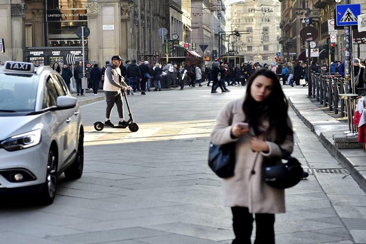 Codice Strada: la denuncia, per Corte Giustizia Ue 'inapplicabile obbligo Rc monopattini'