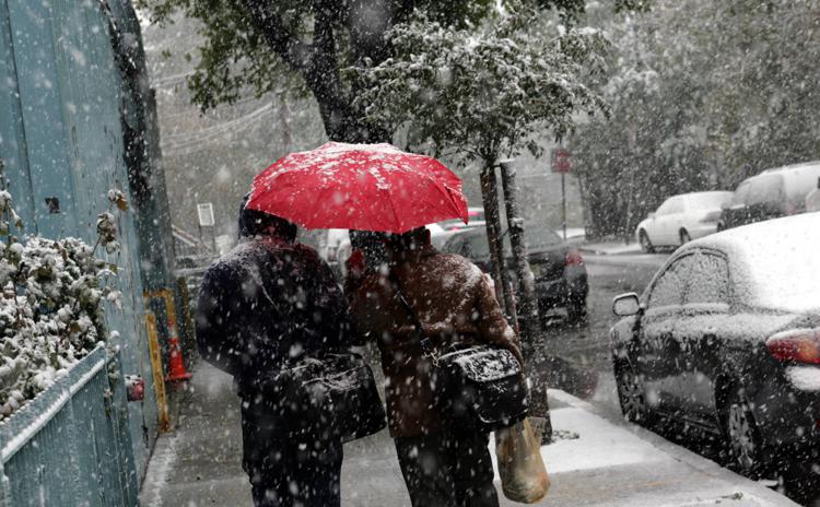 Doppio attacco polare prima di Natale, in arrivo due tempeste con neve e gelo