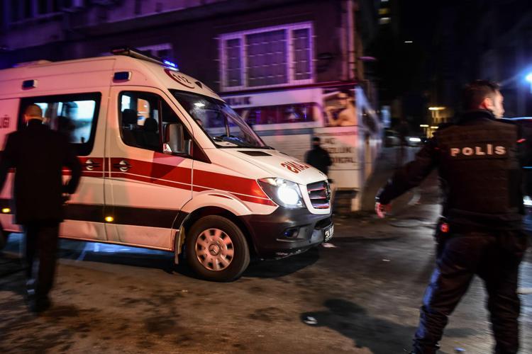 Ambulanza in Turchia - Afp