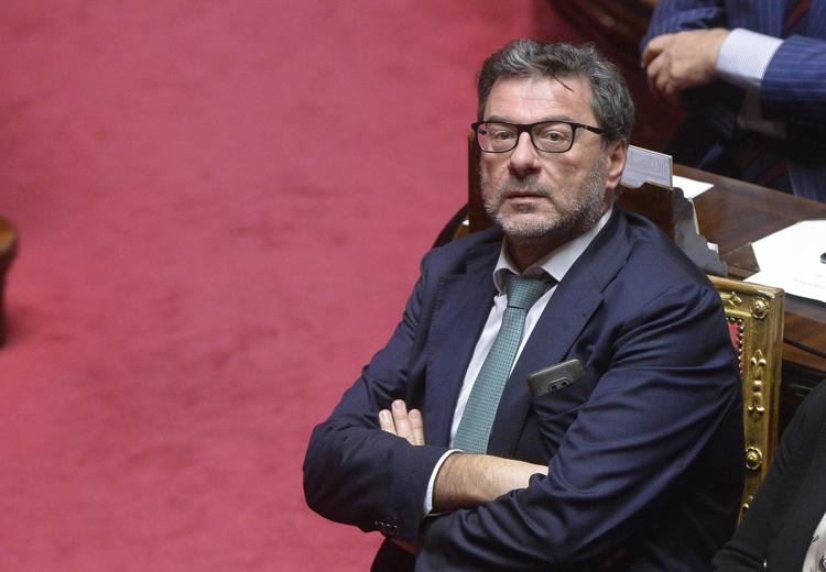 Il ministro dell'Economia Giancarlo Giorgetti (Fotogramma)