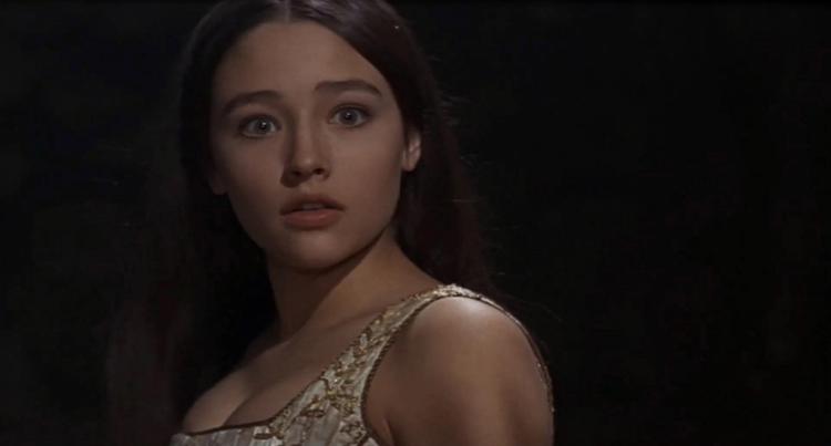 Olivia Hussey in 'Romeo e Giulietta' - Agenzia Fotogramma