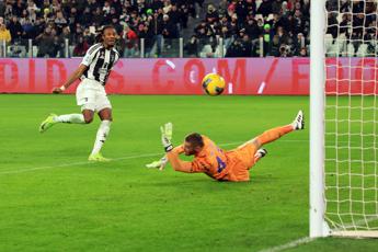 Juventus-Fiorentina 2-2, ai bianconeri non basta la doppietta di Thur