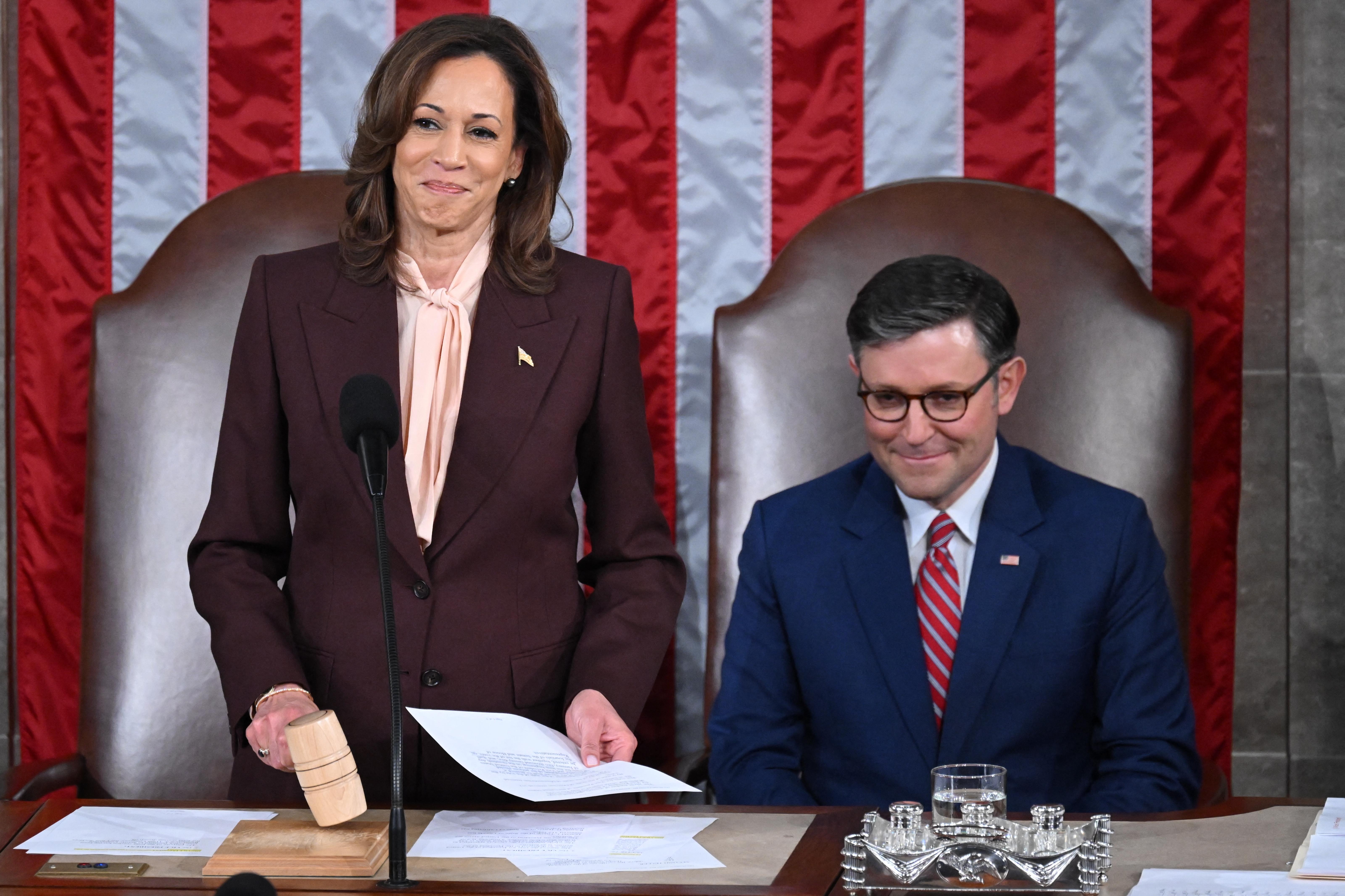 Harris crowns Trump president: “Here are the final results”