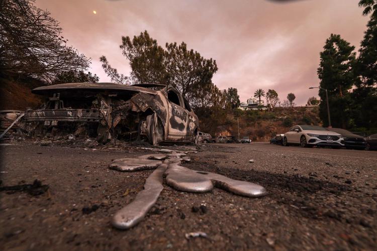 Los Angeles, i danni dell'incendio - Afp