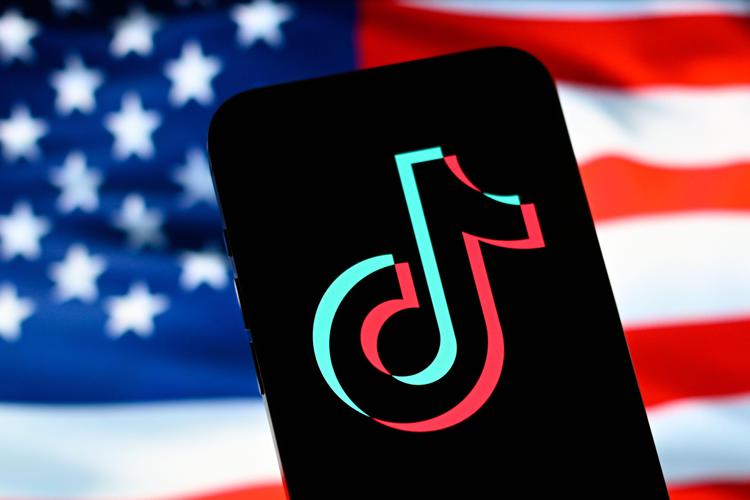 TikTok, Trump issues an executive order to suspend the ban