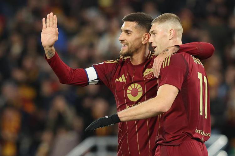 Lorenzo Pellegrini e Artem Dovbyk - Fotogramma