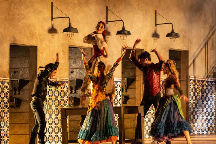 Rebecca Bianchi protagonista di 'Carmen' nella rilettura di Jiri Bubenicek in cartellone al Teatro dlel'Opera di Roma - (foto Yasuko Kageyama)