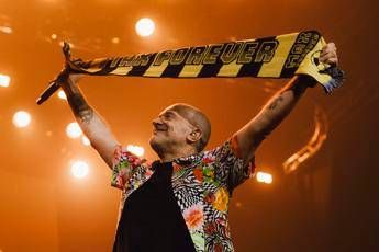 Max Pezzali torna allo stadio Olimpico di Roma per 'Gli anni d'oro'