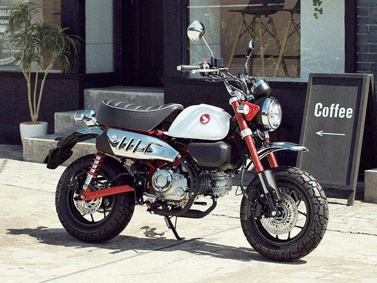 Honda Monkey 125 2025: stile vintage