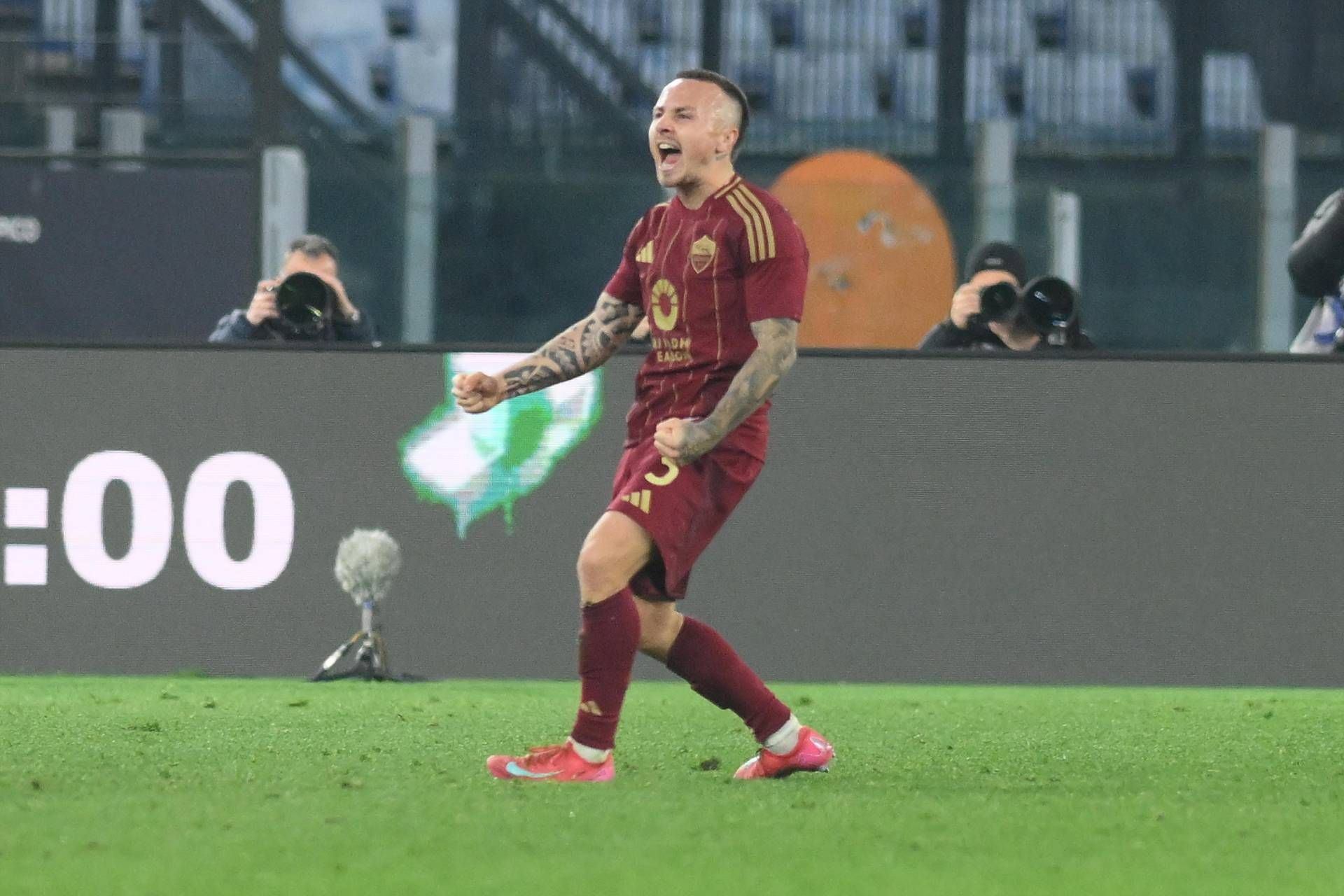 Roma-Napoli 1-1, Angelino al fotofinish blocca la fuga di Conte