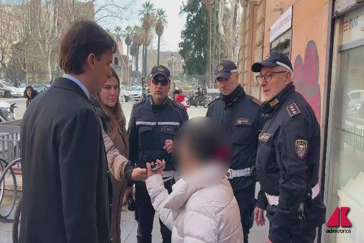 Lotta alle keybox, Onorato in 'missione' all'Esquilino: c'è anche chi si autodenuncia - Video