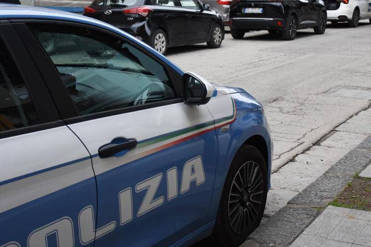 Auto della polizia