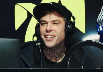 Sanremo, Fedez in testa nella sfida social. Ma pesa il sentiment negativo