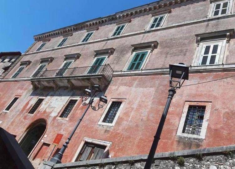 Ciocchetti (FdI): Via libera all’ODG per l’acquisto di Palazzo Pecci a Carpineto Romano