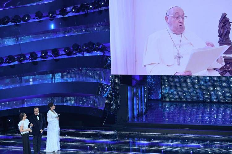 Sanremo 2025, videomessaggio del Papa: registrato due giorni fa 