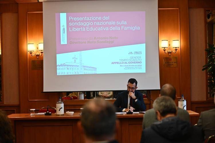 Gender. Pro Vita Famiglia lancia campagna “Mio Figlio No” per legge su libertà educativa famiglia: 83% italiani per consenso informato preventivo