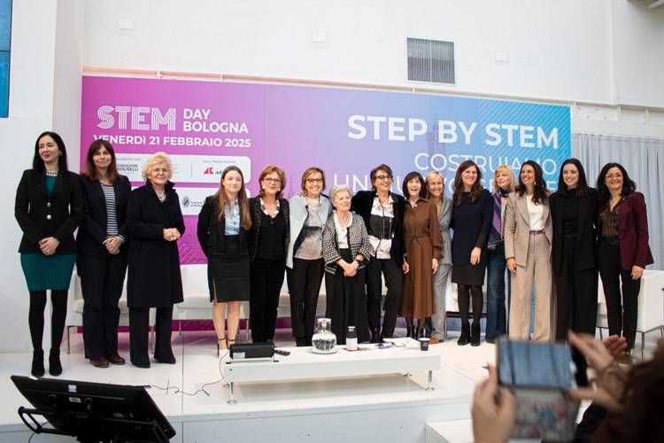 Stem women congress 2025, a Bologna la prima tappa