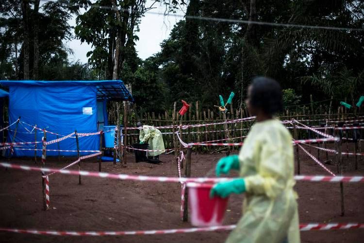 Personale medico in Congo - Afp