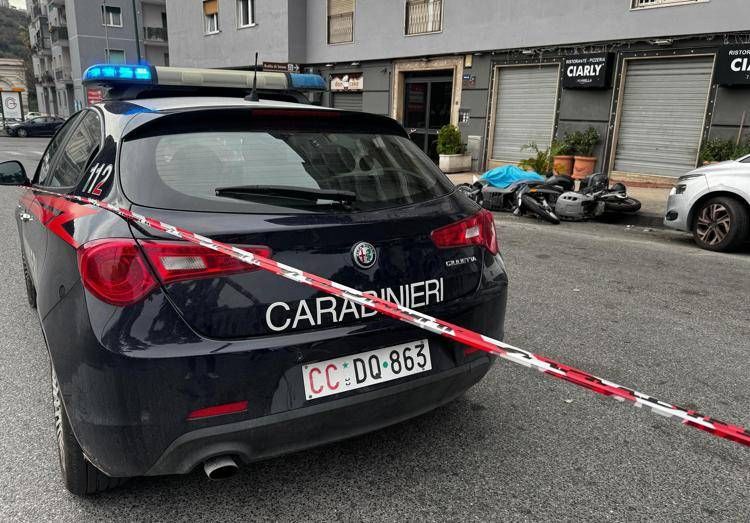 Napoli, agguato a Fuorigrotta: un morto e un ferito grave