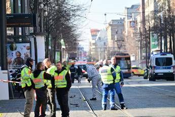 Germania, auto sulla folla a Mannheim: due morti e 25 feriti