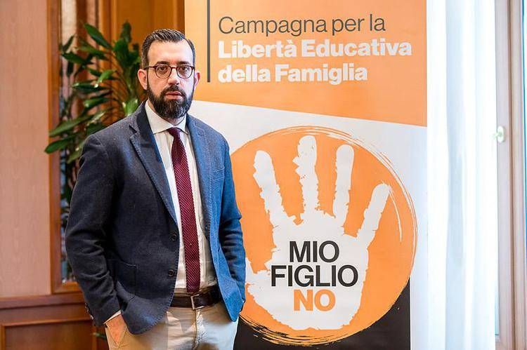 Scuola. Pro Vita & Famiglia: bene Valditara su consenso informato, legge sia chiara e vincolante