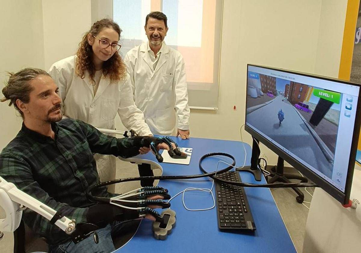 Salute: a Pisa palestra robotica per riabilitazione della mano e dell'arto superiore