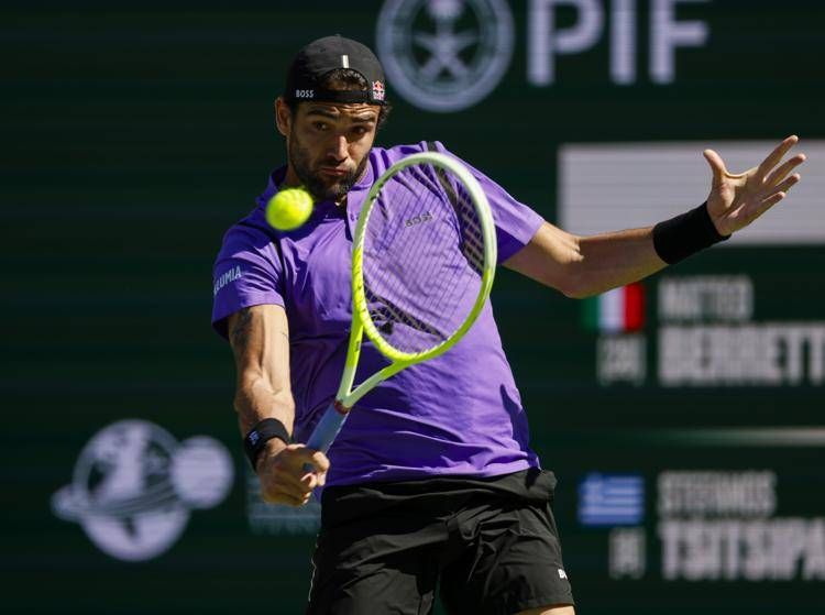 Errani batte Berrettini a ping pong. Matteo: "Ma Sara è cinese?" - Video