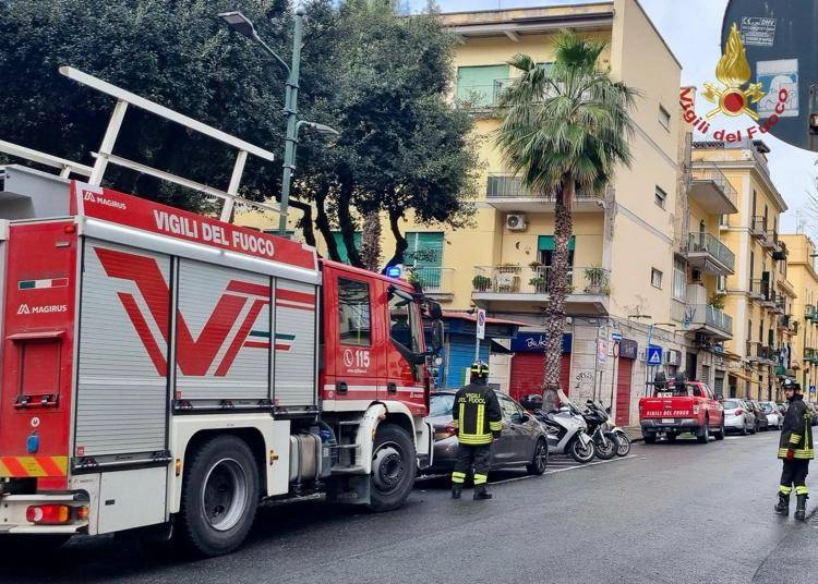 Controlli dei Vigili del fuoco dopo le scosse