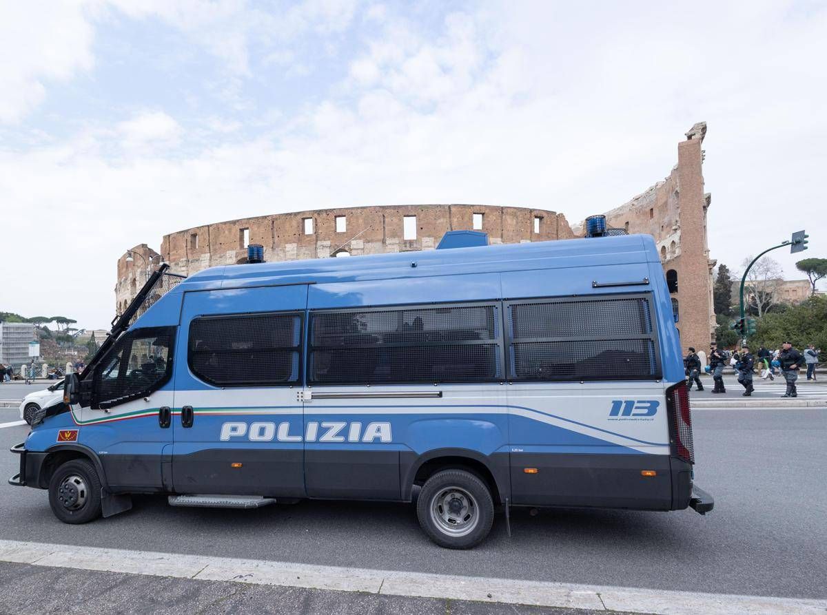 Roma, oggi manifestazioni in tre piazze: orario, strade chiuse e bus deviati