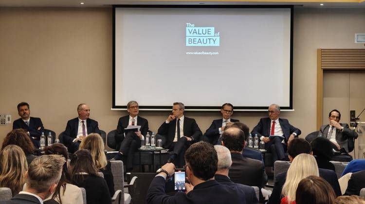 Cosmetica, a Bruxelles 16 grandi marchi chiedono dialogo per nuove norme