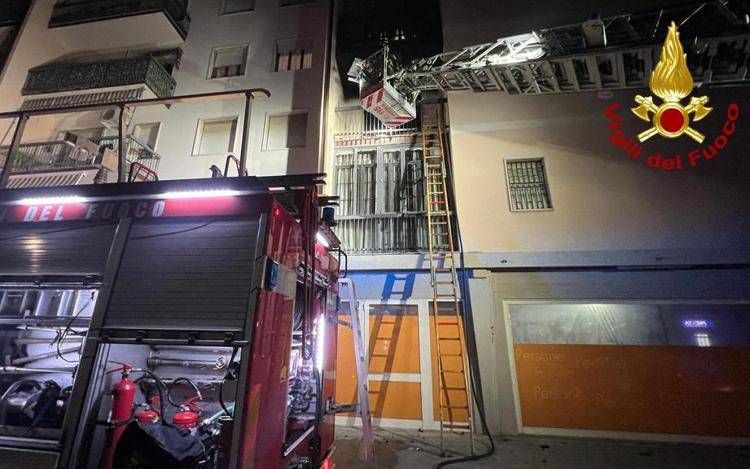 Incendio a Montecatini - Vigili del Fuoco